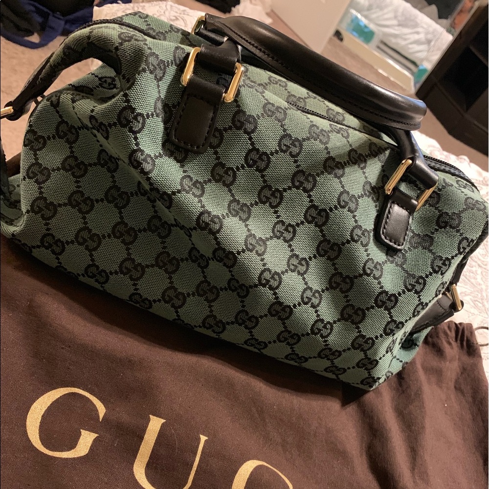 Authentic Gucci Excellent Condition! - image 1